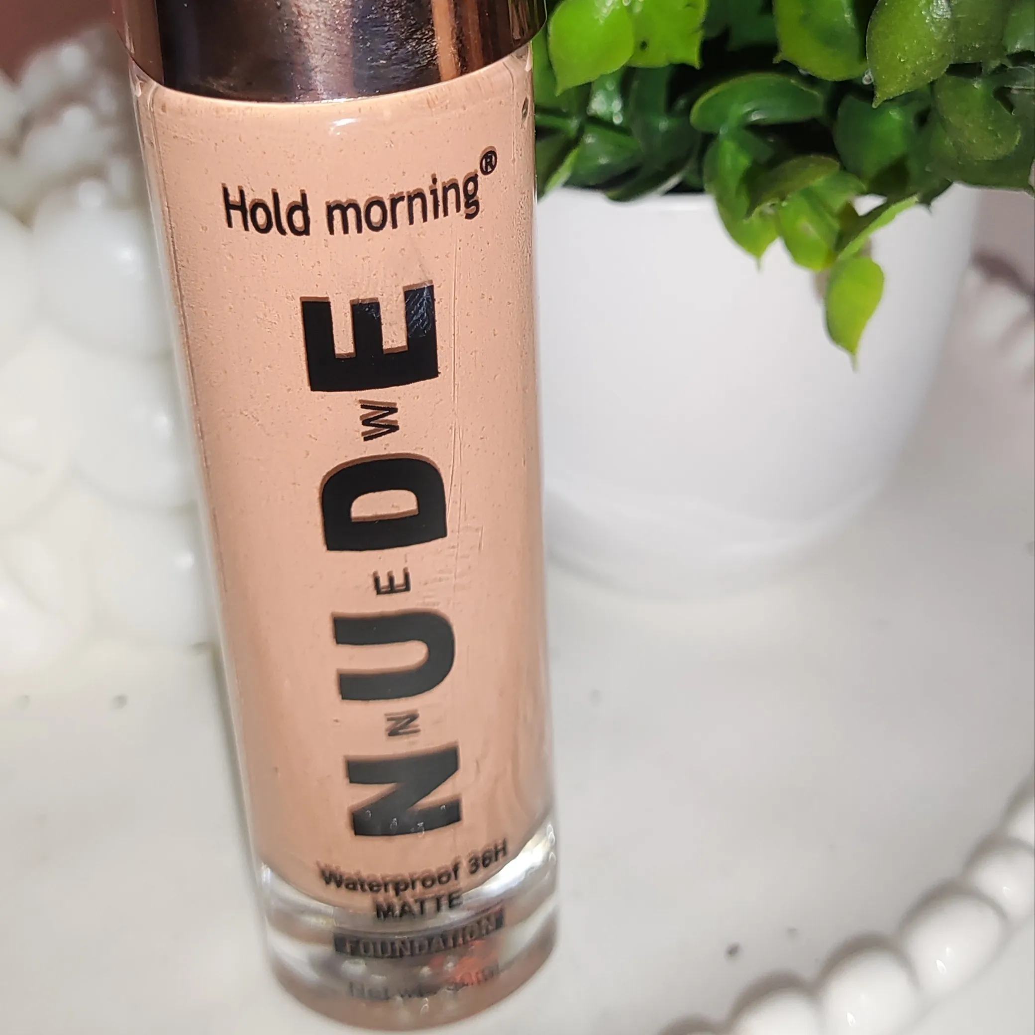 Base Nude